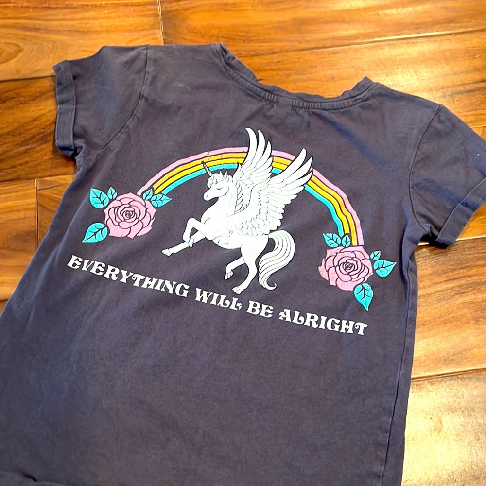 Runway Girl Size Small 6/7 Tee - Unicorn
